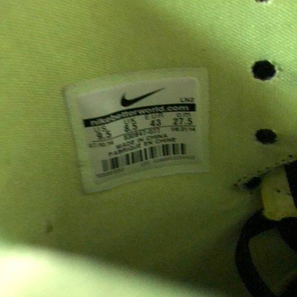 These are used Kobe 9’s - Picture 4 of 4